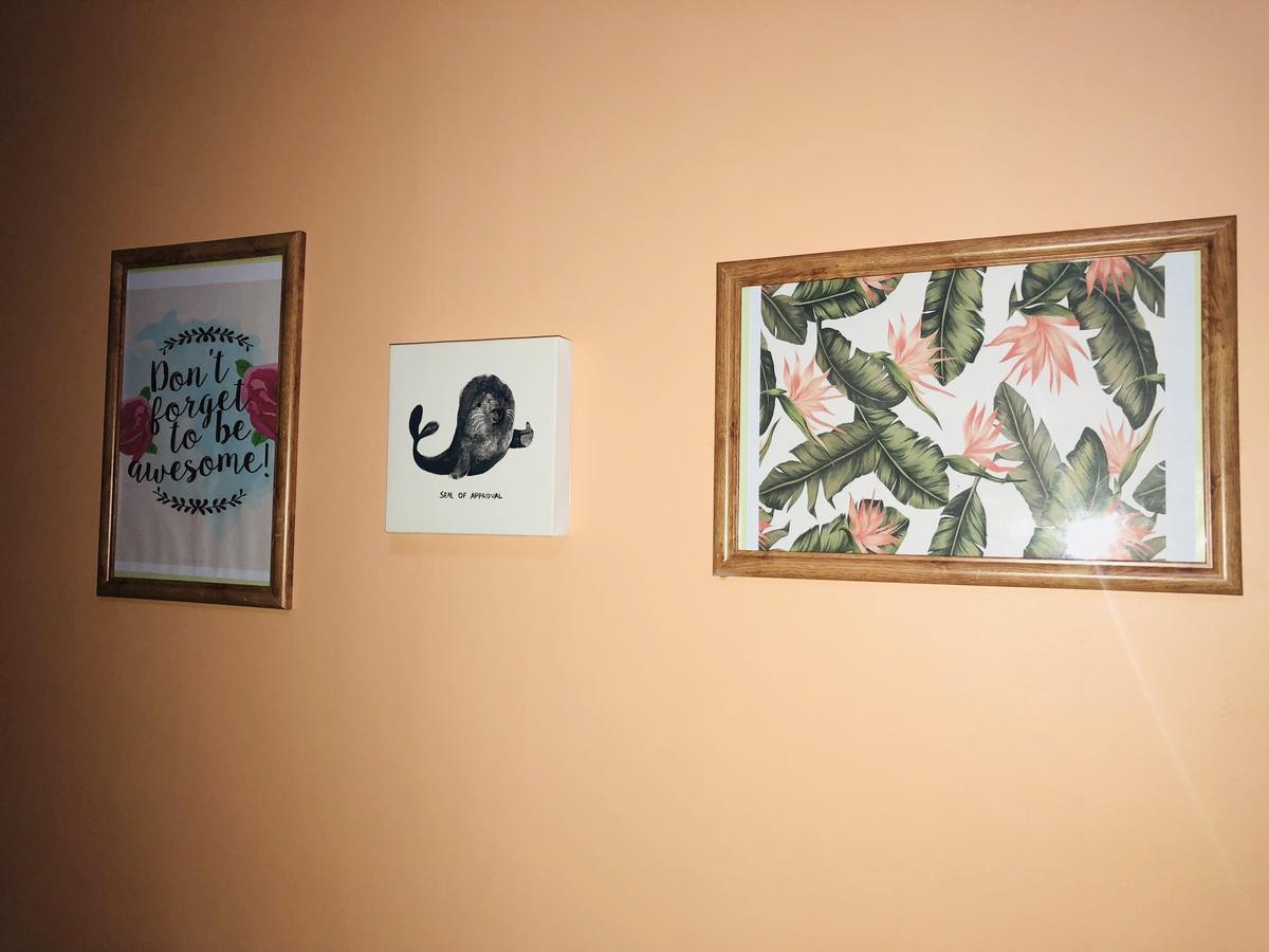 Colors Boutique Hostel プエルト・プリンセサ エクステリア 写真